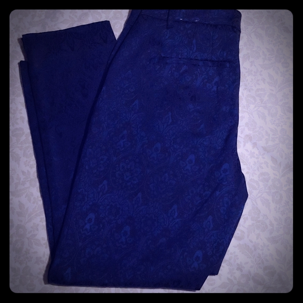 Navy jacquard sz 8 WHBM ankle length pants NWT